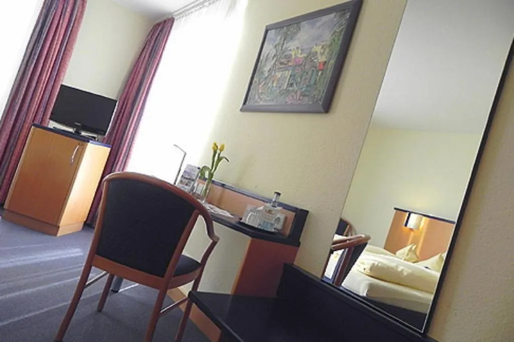 Hotel Alber Leinfelden-Echterdingen 3*,
